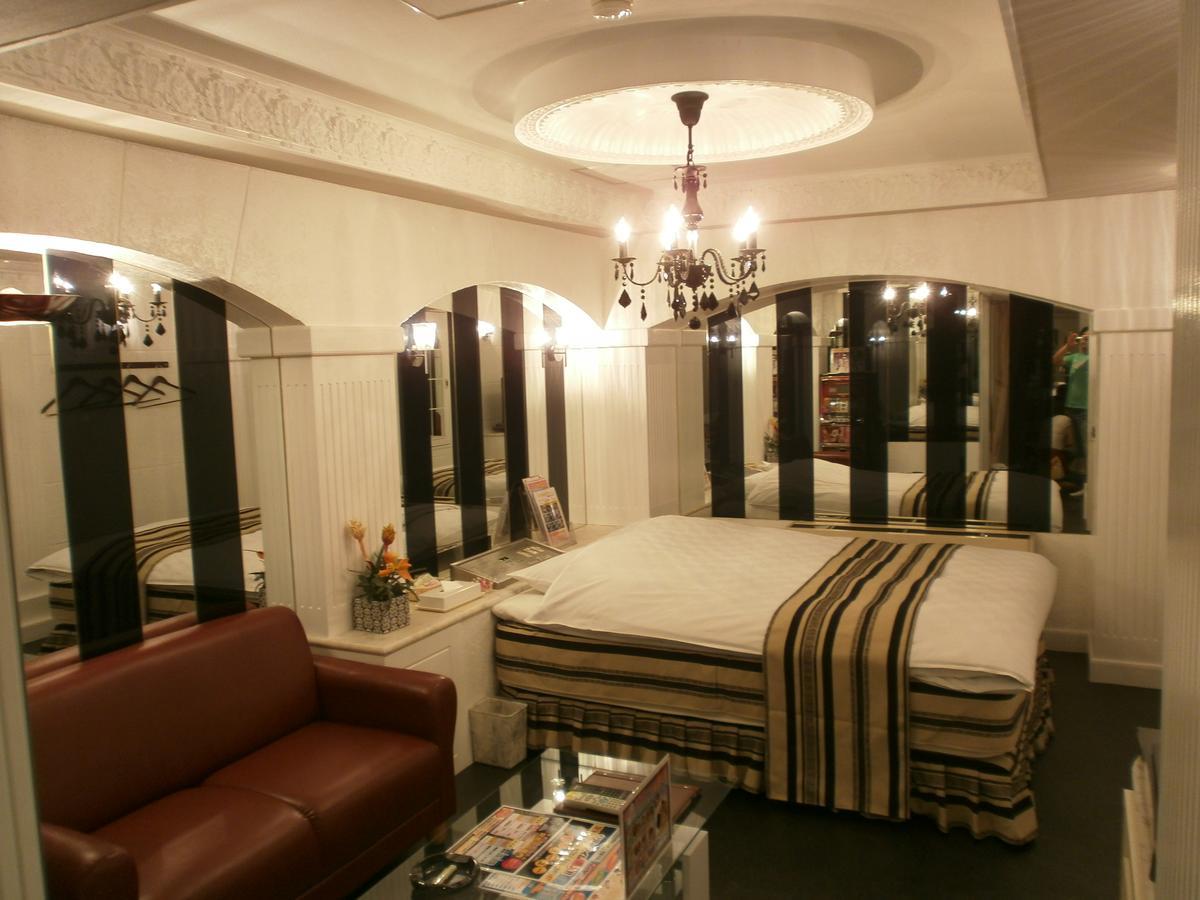 Hotel Piatt  Nagoja Kültér fotó